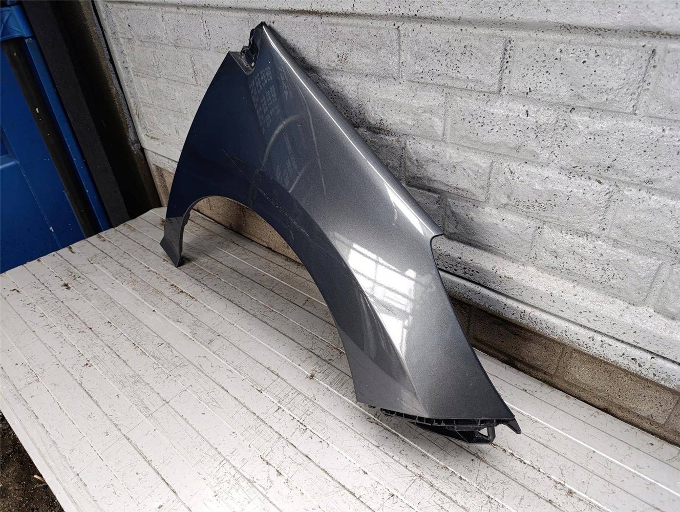 BŁOTNIK PRZEDNI PRAWY PEUGEOT 308 T7 ORYGINAŁ (17850890020)