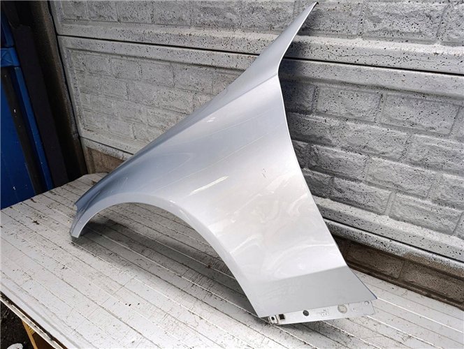 MERCEDES C KLASA W205 14-20 BŁOTNIK LEWY PRZEDNI ORYGINAŁ (17850914650)