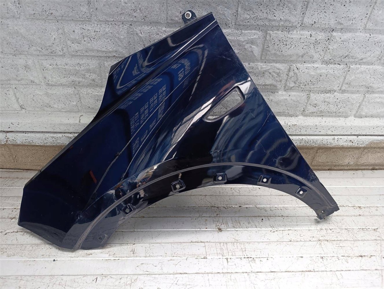 OPEL CROSSLAND X 2018-2024 BŁOTNIK PRZEDNI LEWY ORYGINAŁ (17850922309)