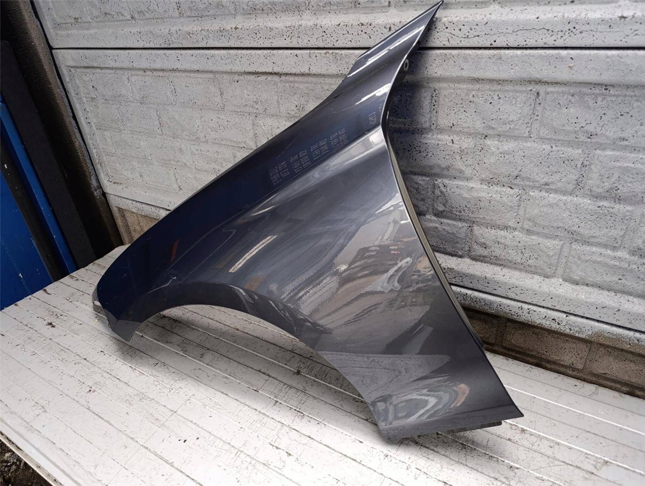 BMW 1 11-18 F20 F21 F22 BŁOTNIK LEWY PRZEDNI ORYGINAŁ (17850924802)