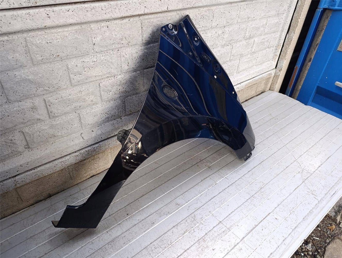 TOYOTA AYGO 2 2014-2022 BŁOTNIK PRAWY PRZEDNI ORYGINAŁ (17850993127)