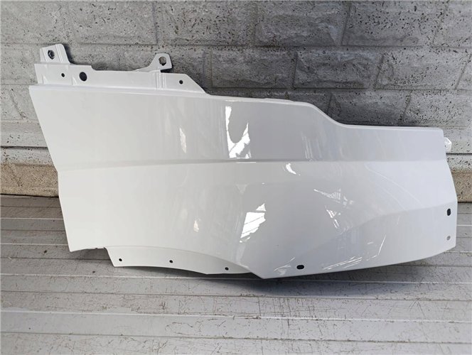 IVECO DAILY 2014 - BŁOTNIK PRZEDNI PRAWY ORYGINAŁ (17851064933)