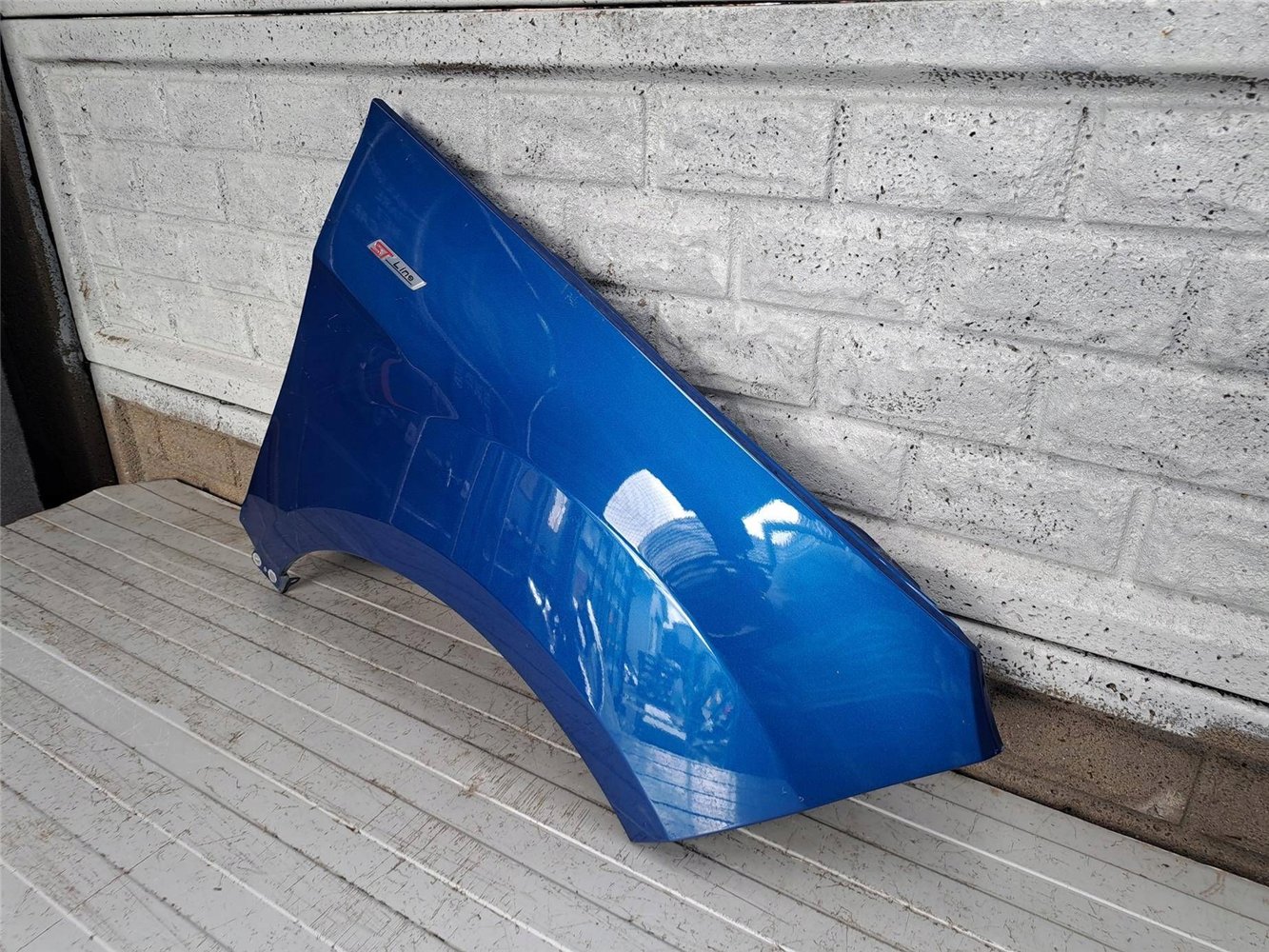 FORD ECOSPORT 12-22 BŁOTNIK PRZEDNI PRAWY ORYGINAŁ (17854640413)