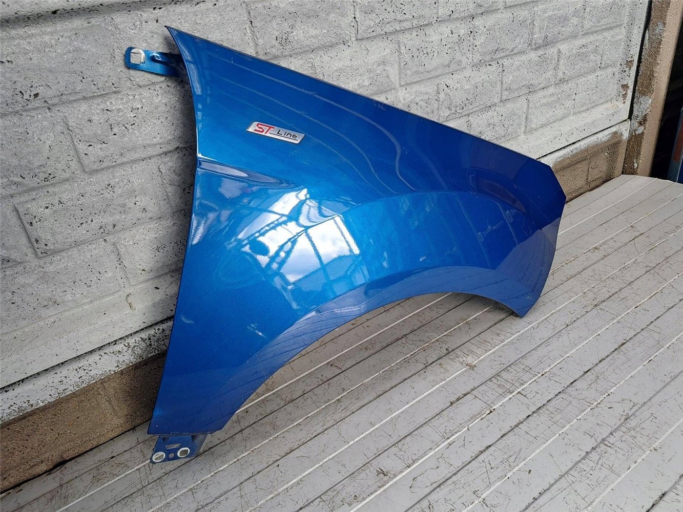 FORD ECOSPORT 12-22 BŁOTNIK PRZEDNI PRAWY ORYGINAŁ (17854640413)