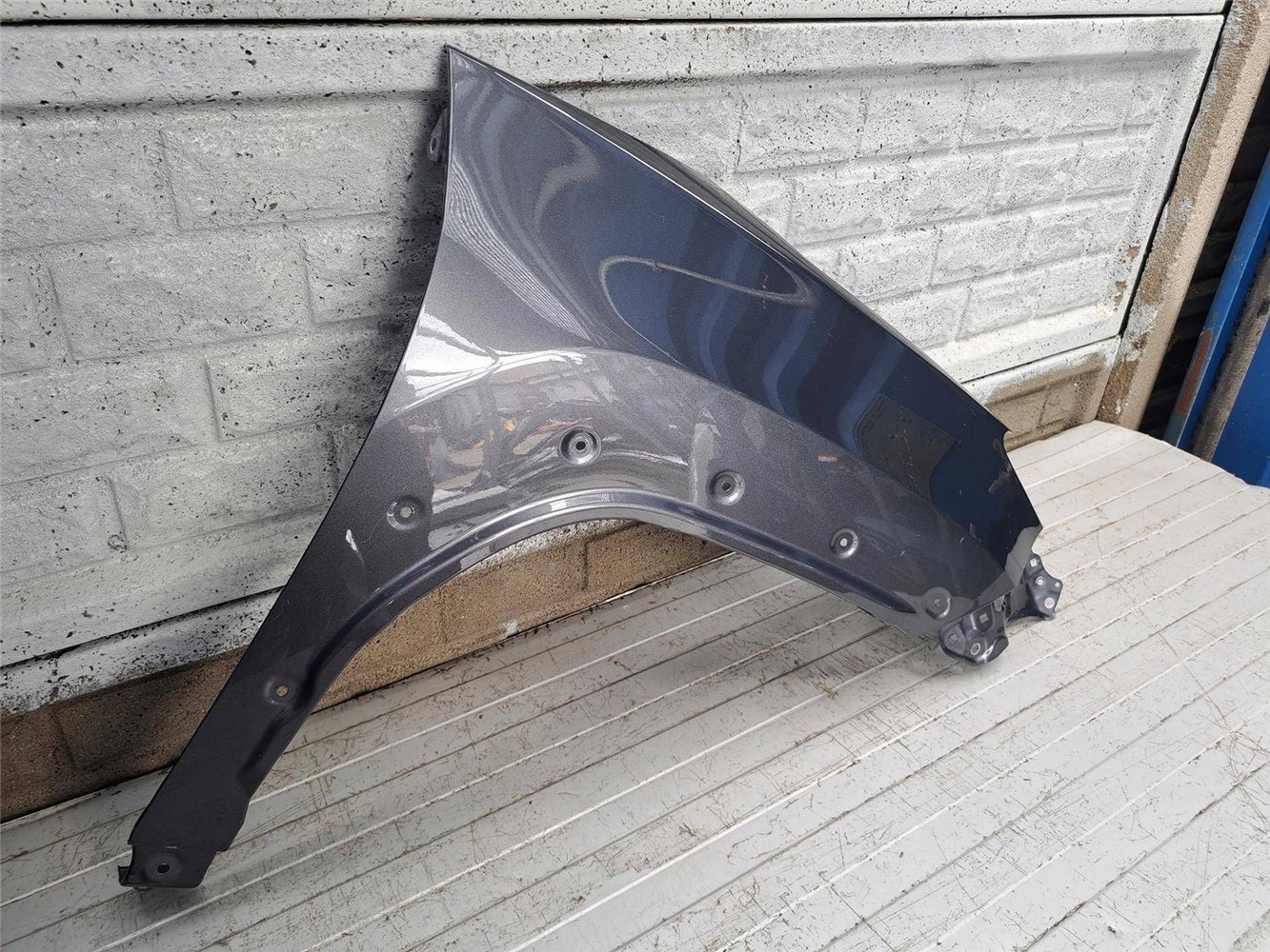TOYOTA YARIS CROSS 4 IV 19-25 BŁOTNIK PRAWY ORYGINAŁ (17854652634)