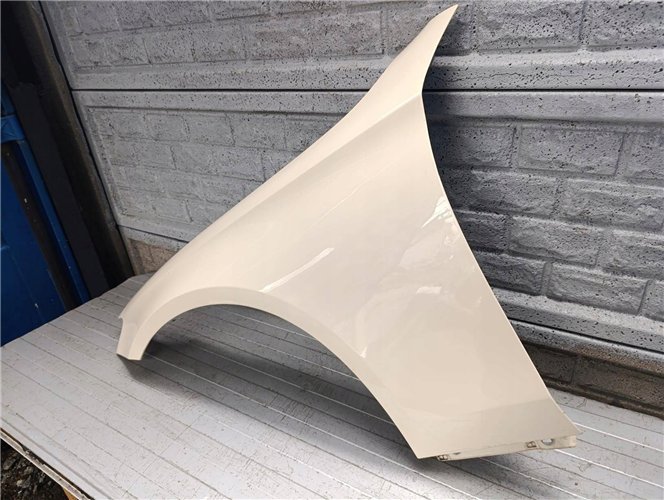 MERCEDES E-KLASA W213 W 213 16-23 BŁOTNIK LEWY ORYGINAŁ (17854682039)