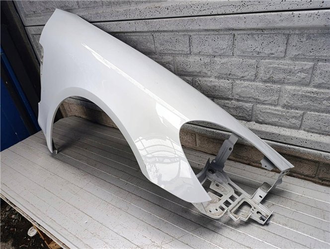 PORSCHE PANAMERA 971 BŁOTNIK PRAWY PRZEDNI ORYGINAŁ (17854683976)