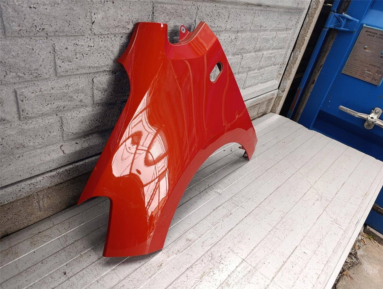 VW UP CITIGO SEAT MII 10-17 BŁOTNIK LEWY PRZEDNI ORYGINAŁ (17854692232)