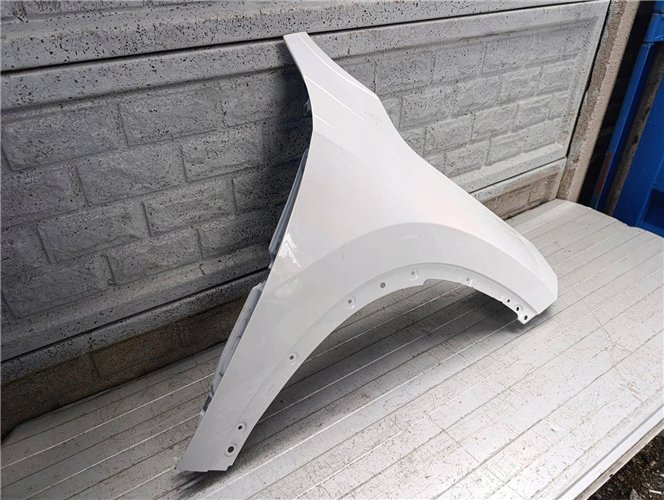 BŁOTNIK PRAWY PRZEDNI BMW X1 U11 2022- ORYGINAŁ (17854711284)