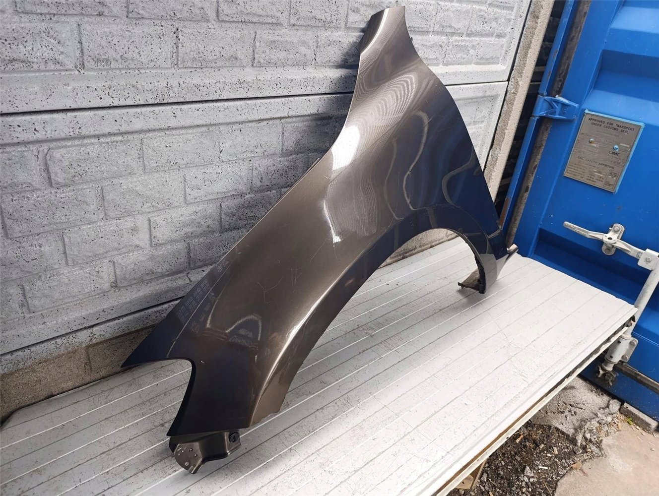 MERCEDES X-KLASA W 470 W470 BŁOTNIK PRZEDNI LEWY ORYGINAŁ (17854725267)