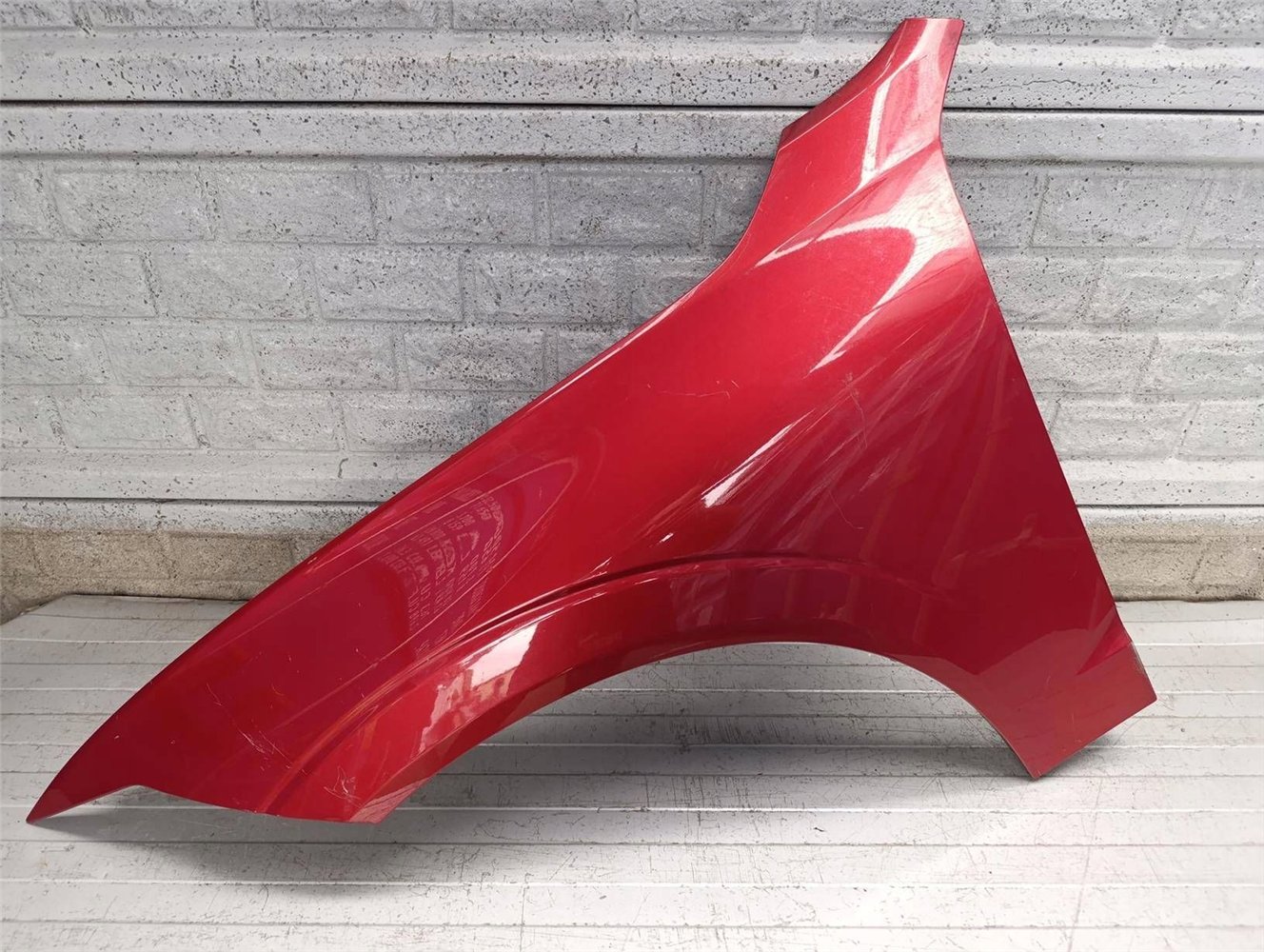 VOLVO XC60 XC 60 2017-2024 BŁOTNIK LEWY PRZEDNI ORYGINAŁ (17854744642)