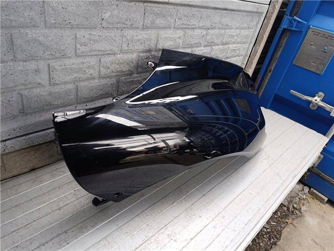 MASERATI MC20 MC-20 BŁOTNIK PRAWY LEWY PRZEDNI ORYGINAŁ (17854771432)