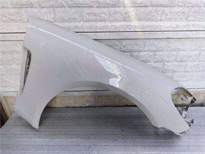 PORSCHE PANAMERA 971 BŁOTNIK PRAWY PRZEDNI ORYGINAŁ (17861018774)