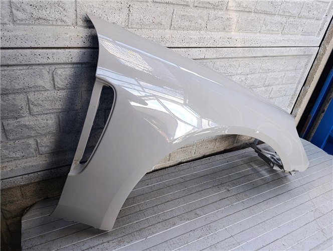 PORSCHE PANAMERA 971 BŁOTNIK PRAWY PRZEDNI ORYGINAŁ (17861018774)