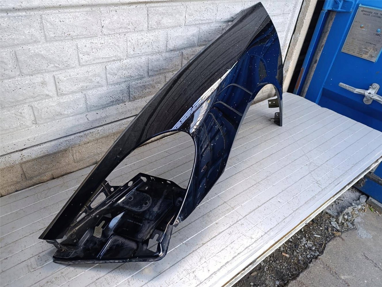 PORSCHE 982 CAYMAN BOXTER BŁOTNIK LEWY PRZÓD 982.821.021 (17861137047)