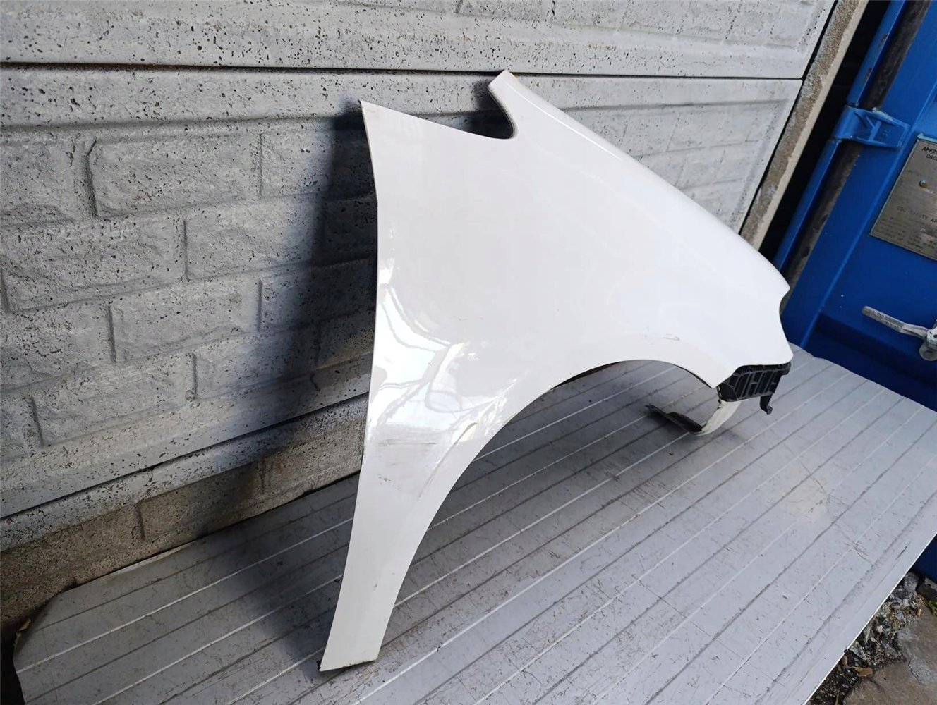VW TOURAN LIFT BŁOTNIK PRAWY 2007-2010 ORYGINAŁ (17879718455)