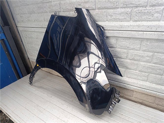 HYUNDAI H1 STARIA 2021- BŁOTNIK PRZEDNI PRAWY ORYGINAŁ (17879817241)