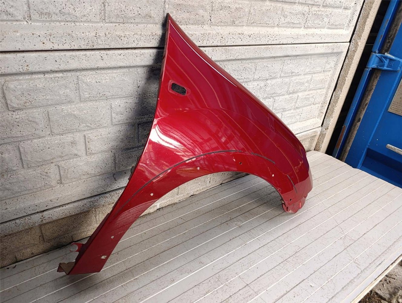 DACIA SANDERO STEPWAY 2 II BŁOTNIK PRZEDNI PRAWY ORYGINAŁ (17879862781)