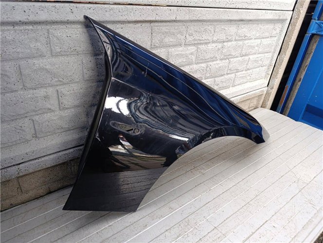 BŁOTNIK PRZEDNI PRAWY BMW 3 E90 E91 2004-12 ORYGINAŁ (17879994573)