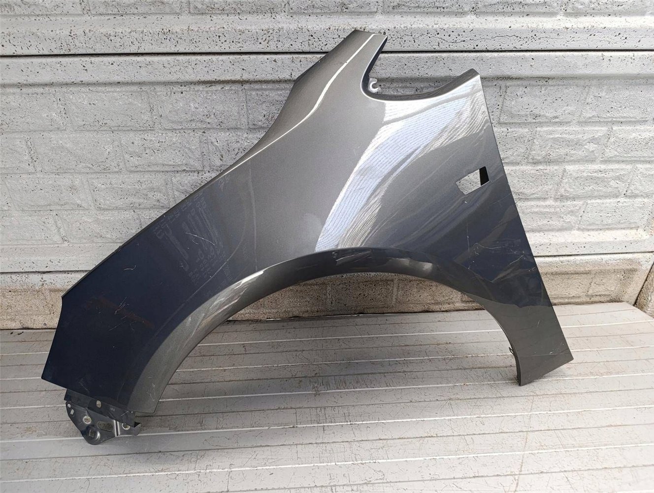 OPEL ASTRA 4 IV J GTC CASCADA 2009-2016 BŁOTNIK PRZEDNI LEWY ORYGINAŁ (17880027790)