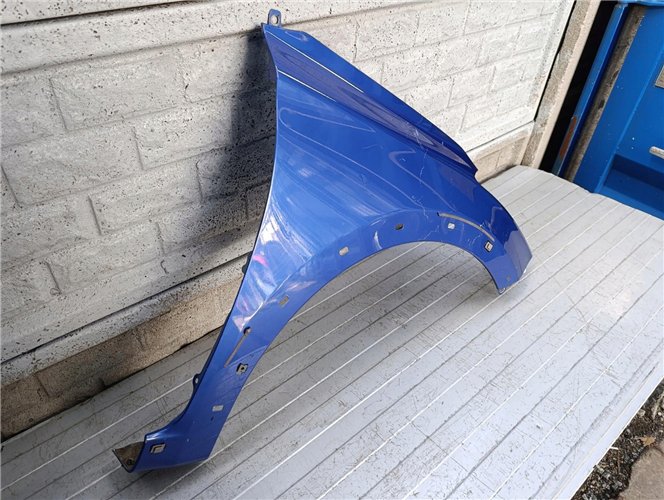 HYUNDAI I20 CROSS SPORT BŁOTNIK PRZEDNI PRAWY ORYGINAŁ (17880056576)