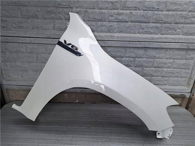 MERCEDES X-KLASA W 470 W470 BŁOTNIK PRZEDNI PRAWY ORYGINAŁ (17882999144)