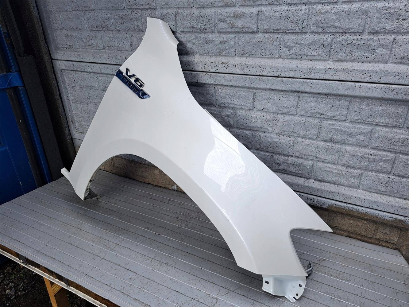 MERCEDES X-KLASA W 470 W470 BŁOTNIK PRZEDNI PRAWY ORYGINAŁ (17882999144)