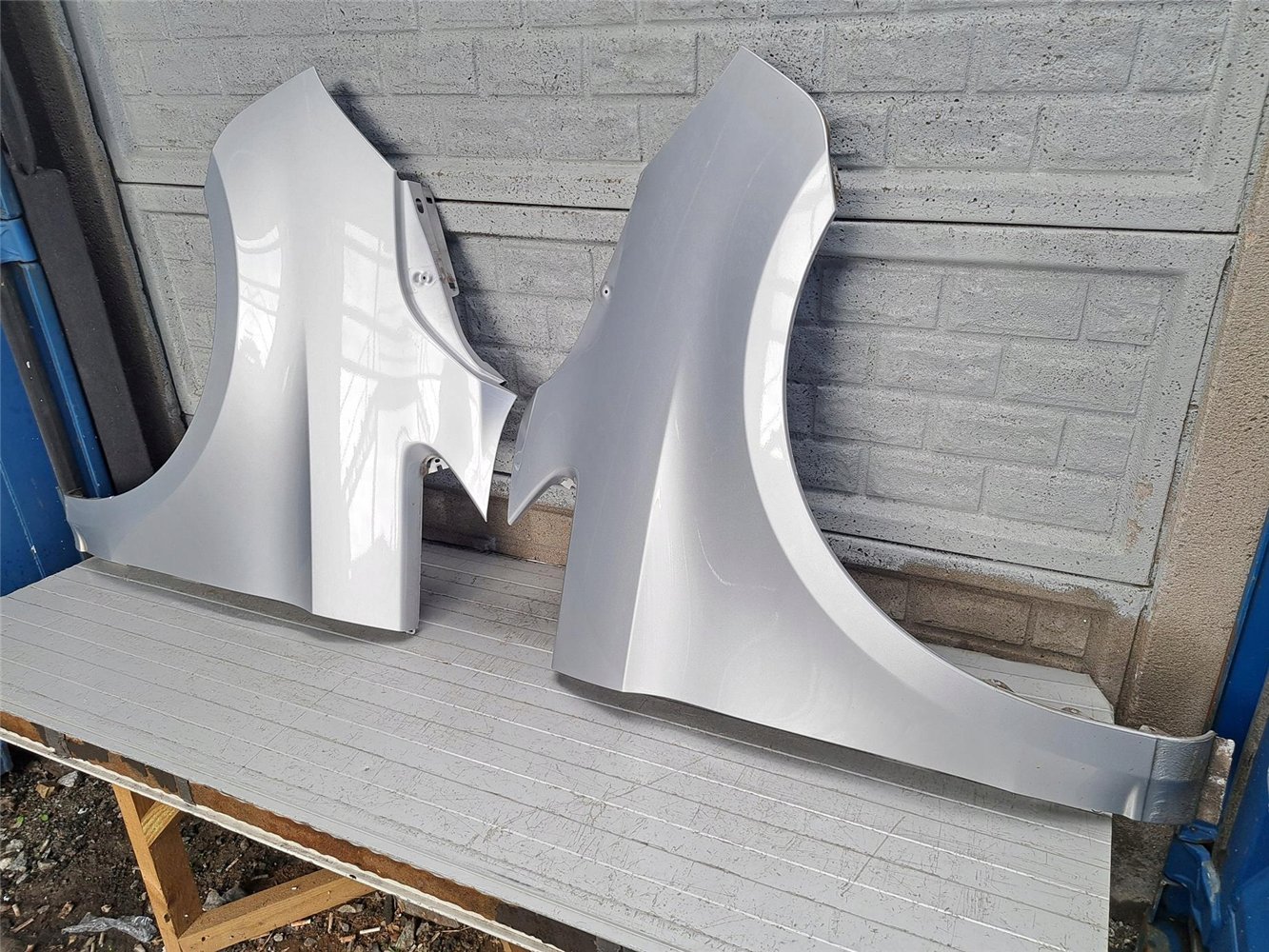 MERCEDES VITO V KLASA W447 15- BŁOTNIK PRAWY LEWY ORYGINAŁ (17883004760)