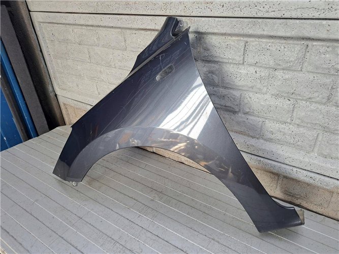 KIA RIO 5 V 2017-2024 BŁOTNIK LEWY PRZEDNI ORYGINAŁ (17883064721)