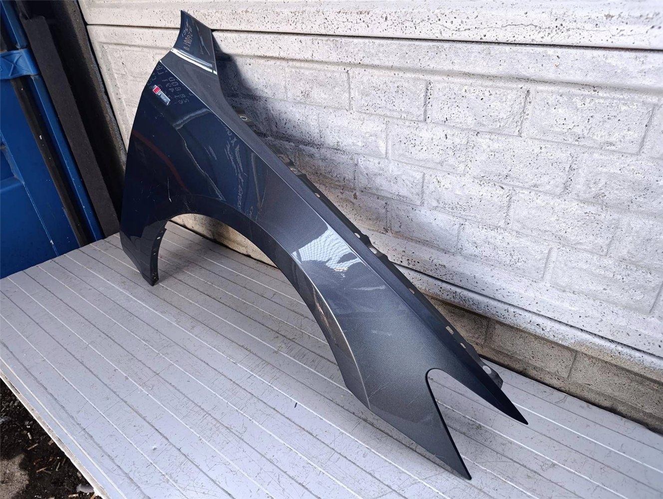 AUDI A7 C8 4K 18-25 BŁOTNIK PRZEDNI PRAWY ORYGINAŁ (17883118608)