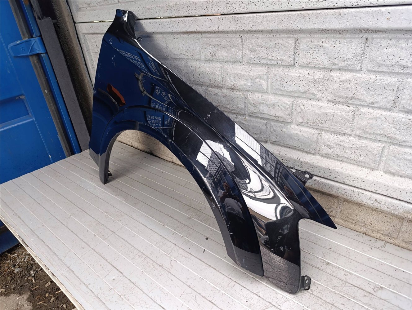 AUDI A4 B8 ALLROAD LIFT 12-16 BŁOTNIK PRZEDNI PRAWY ORYGINAŁ (17891235302)