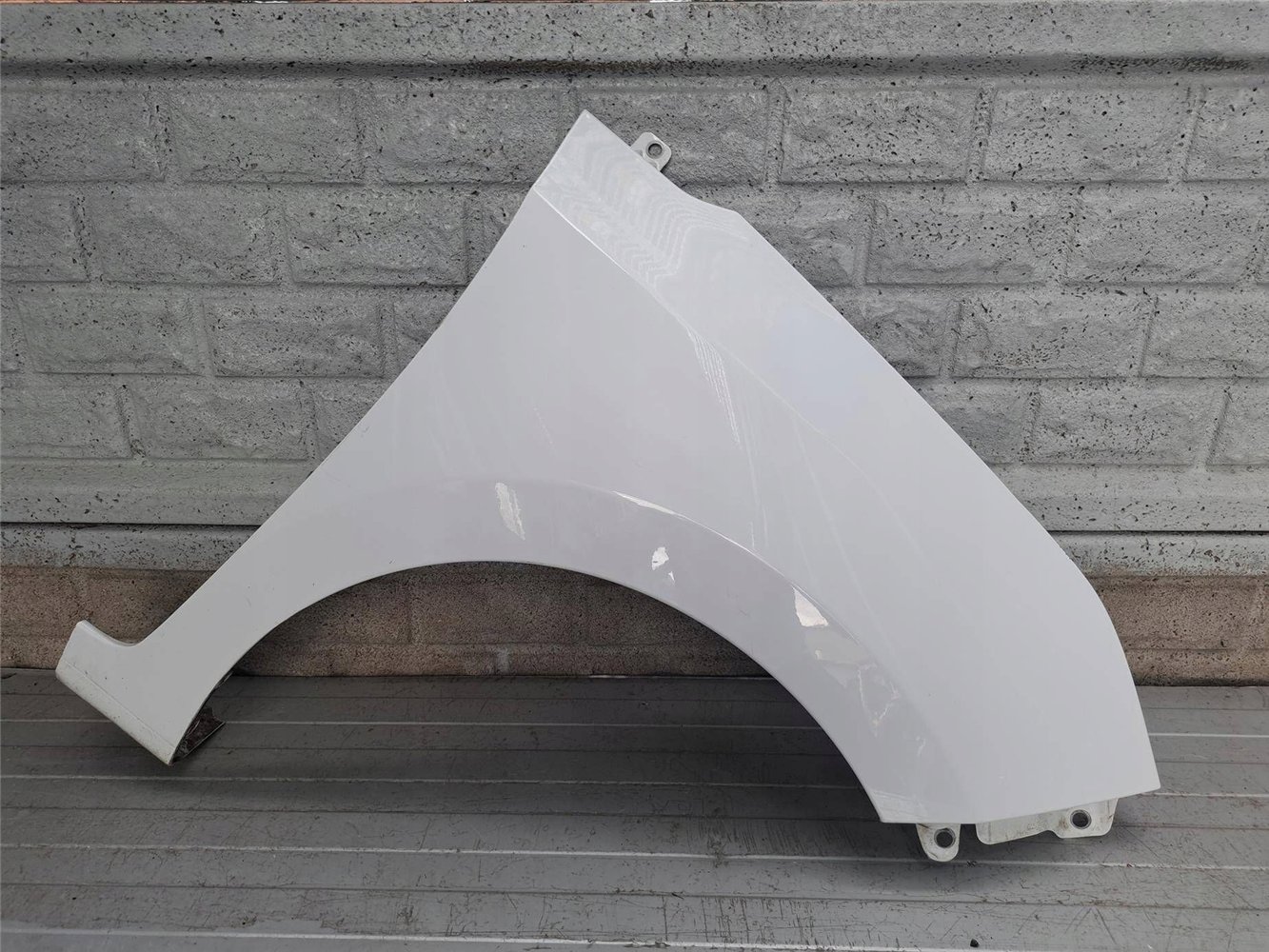 HYUNDAI I10 i 10 2014-2020 BŁOTNIK PRAWY PRZÓD ORYGINAŁ (17893959897)