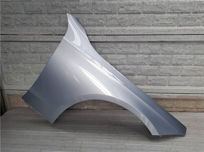 MERCEDES CLE C236 A236 23- BŁOTNIK PRAWY ORYGINAŁ (17894007414)