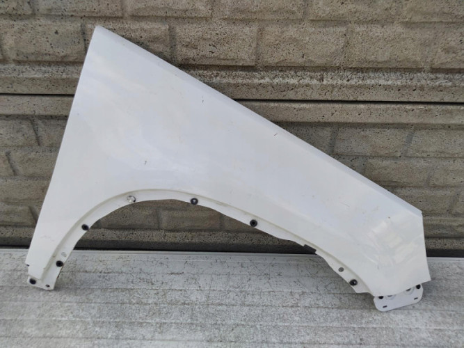 VW TIGUAN 2007-2017 BŁOTNIK PRZEDNI PRAWY - (12364203251)