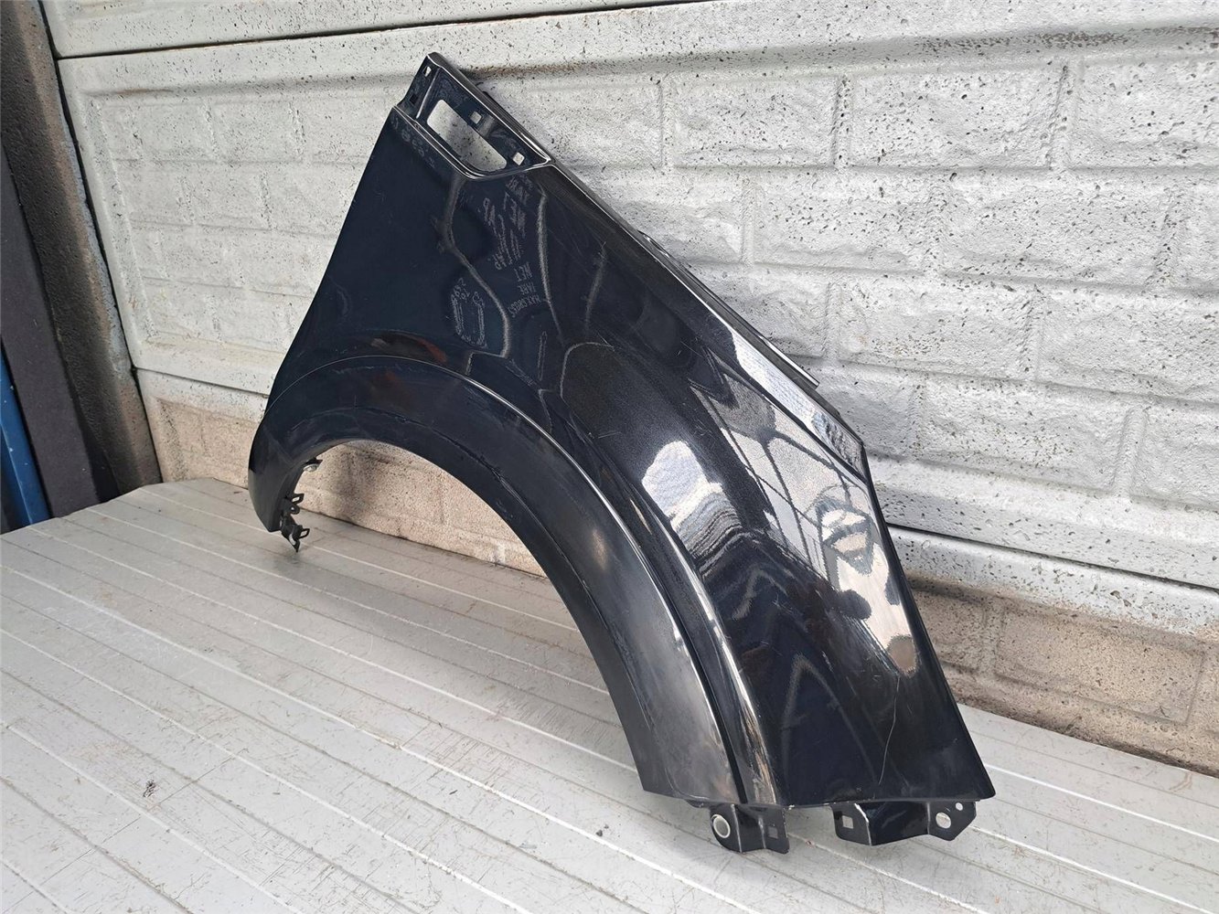 KIA SOUL 13-19 BŁOTNIK PRZEDNI PRAWY ORYGINAŁ (17894063958)