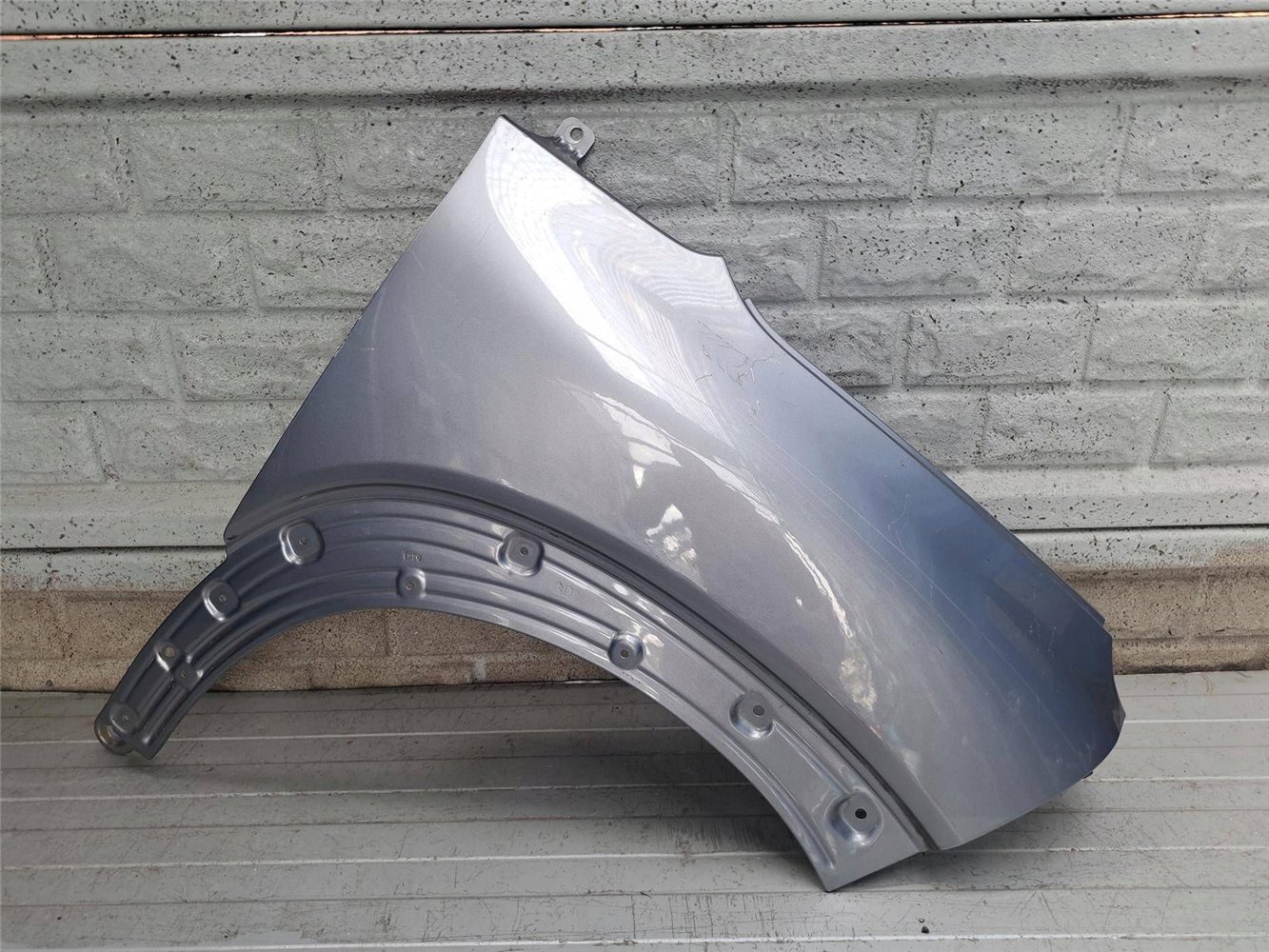 CITROEN C3 AIRCROSS BŁOTNIK PRAWY PRZEDNI ORYGINAŁ (17894067144)