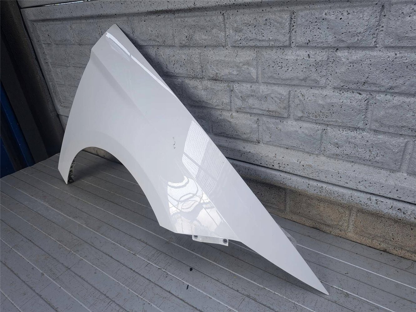 SEAT LEON 3 III 13-21 BŁOTNIK PRZEDNI PRAWY ORYGINAŁ (17897054550)