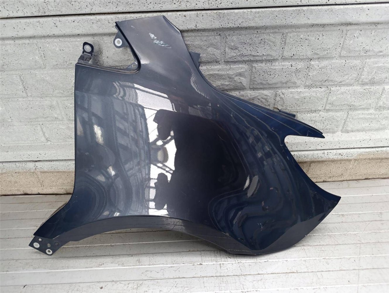 MERCEDES SPRINTER 907 910 18-24 BŁOTNIK PRAWY ORYGINAŁ (17897113882)