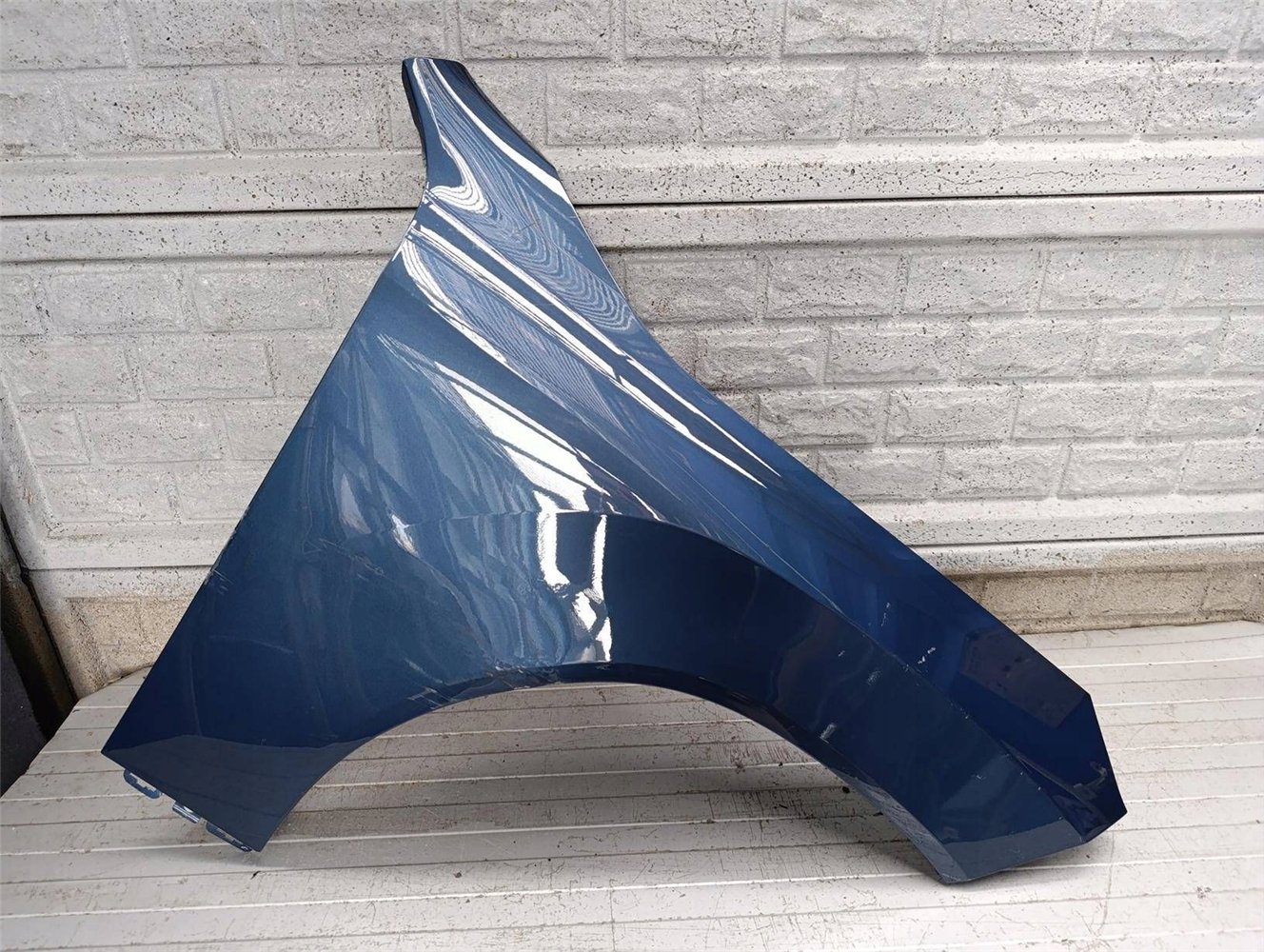 BMW X3 G45 2024- BŁOTNIK PRAWY PRZEDNI ORYGINAŁ (17897160963)