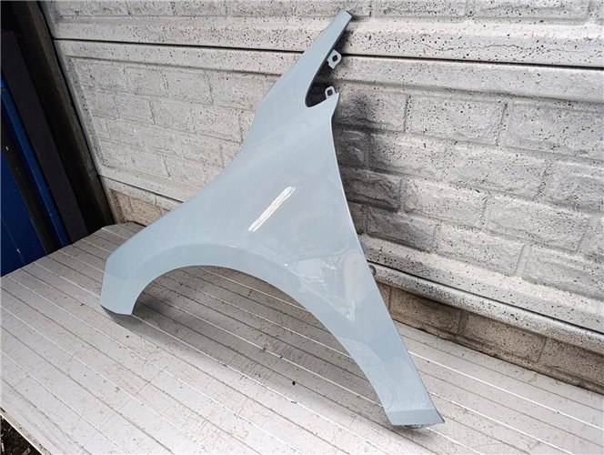 VOLVO V40 13-18 BŁOTNIK PRZEDNI LEWY ORYGINAŁ (17897196353)