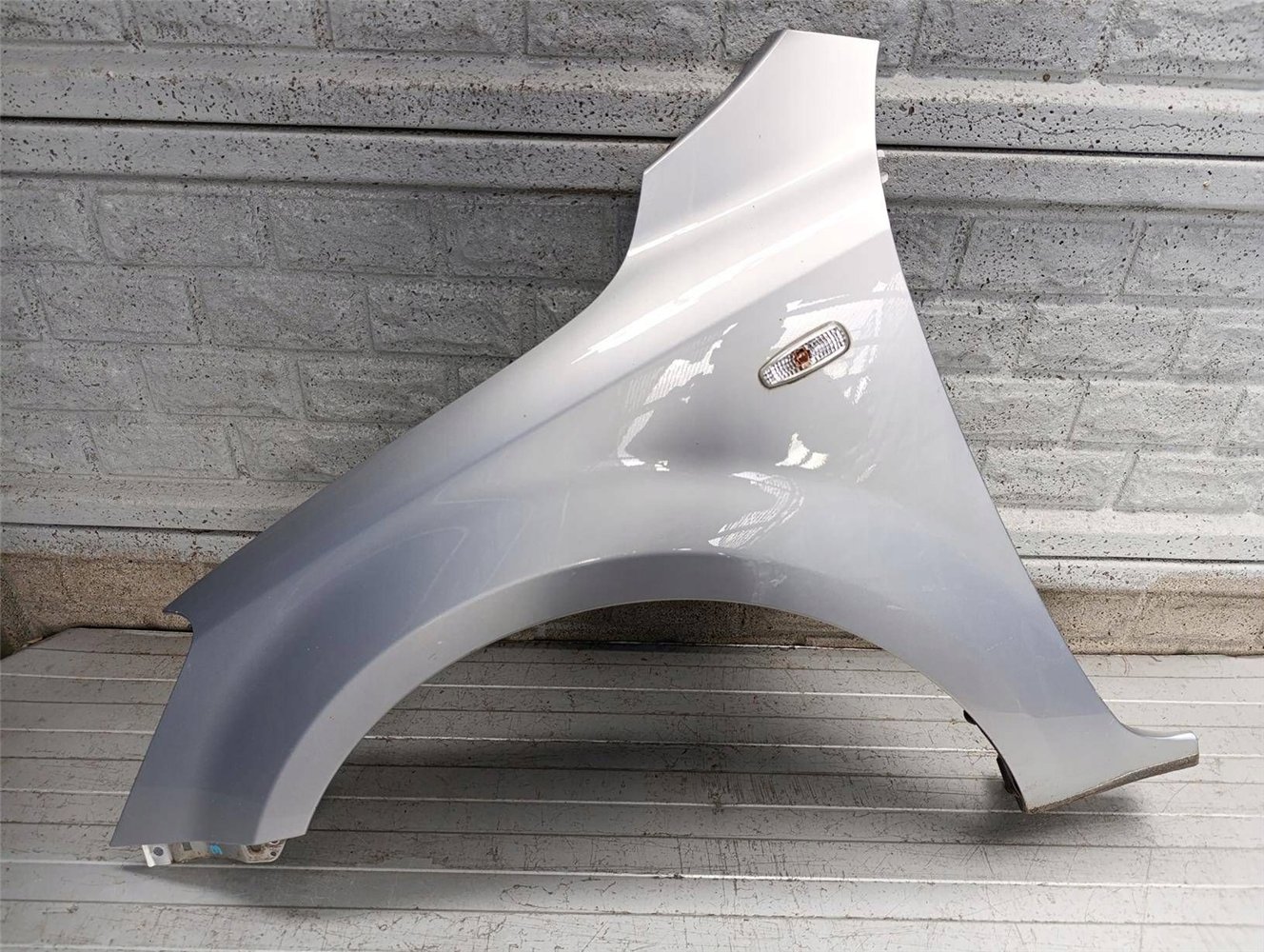 KIA CEED 1 I BŁOTNIK PRZEDNI LEWY ORYGINAŁ (17900582617)