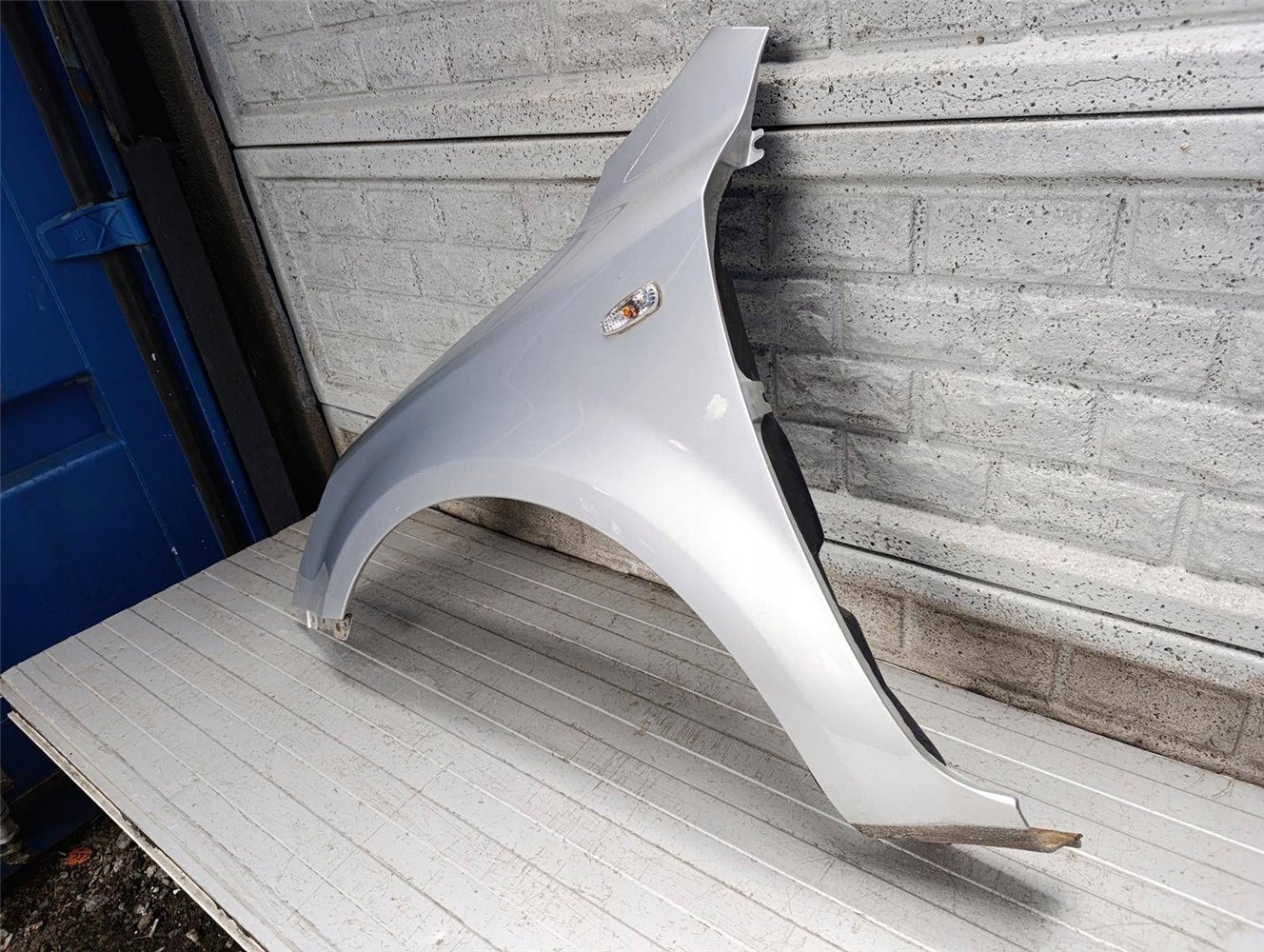 KIA CEED 1 I BŁOTNIK PRZEDNI LEWY ORYGINAŁ (17900582617)