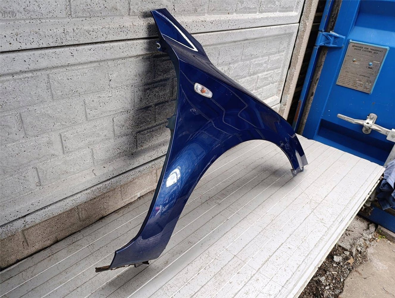 KIA CEED 1 I BŁOTNIK PRZEDNI PRAWY ORYGINAŁ (17900584673)