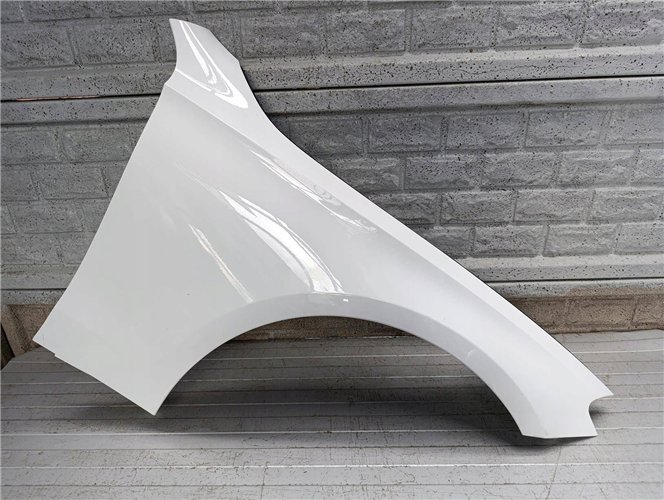 MERCEDES E-KLASA W214 W 214 23- BŁOTNIK PRAWY ORYGINAŁ (17900599061)