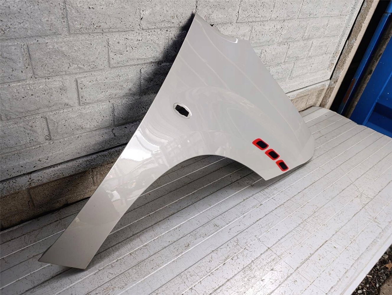 COMBO RIFTER PARTNER BERLINGO IV BŁOTNIK PRAWY ORYGINAŁ (17900607554)