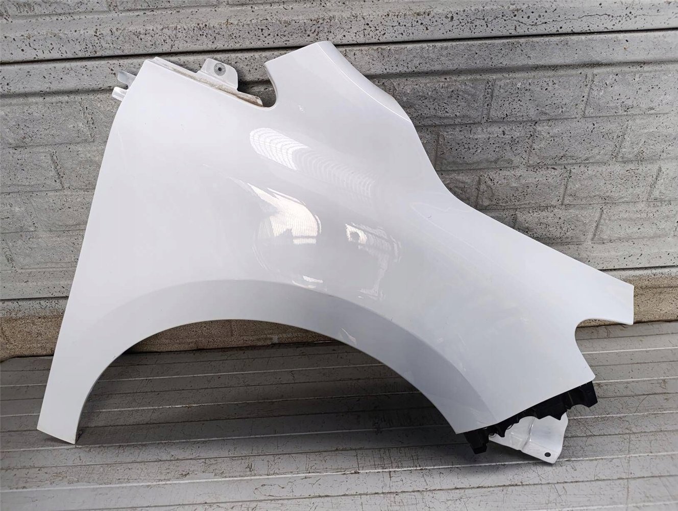 MERCEDES CITAN W420 BŁOTNIK PRAWY PRZEDNI ORYGINAŁ (17900613511)