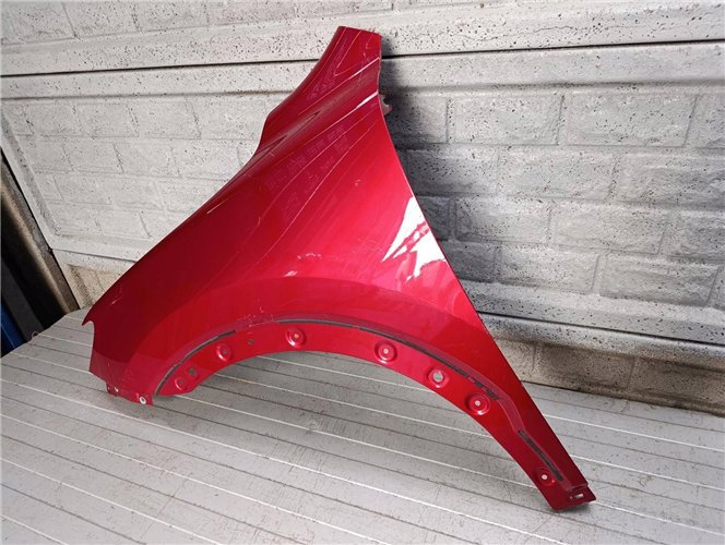 MG HS 18- BŁOTNIK PRZEDNI LEWY ORYGINAŁ (17900627947)