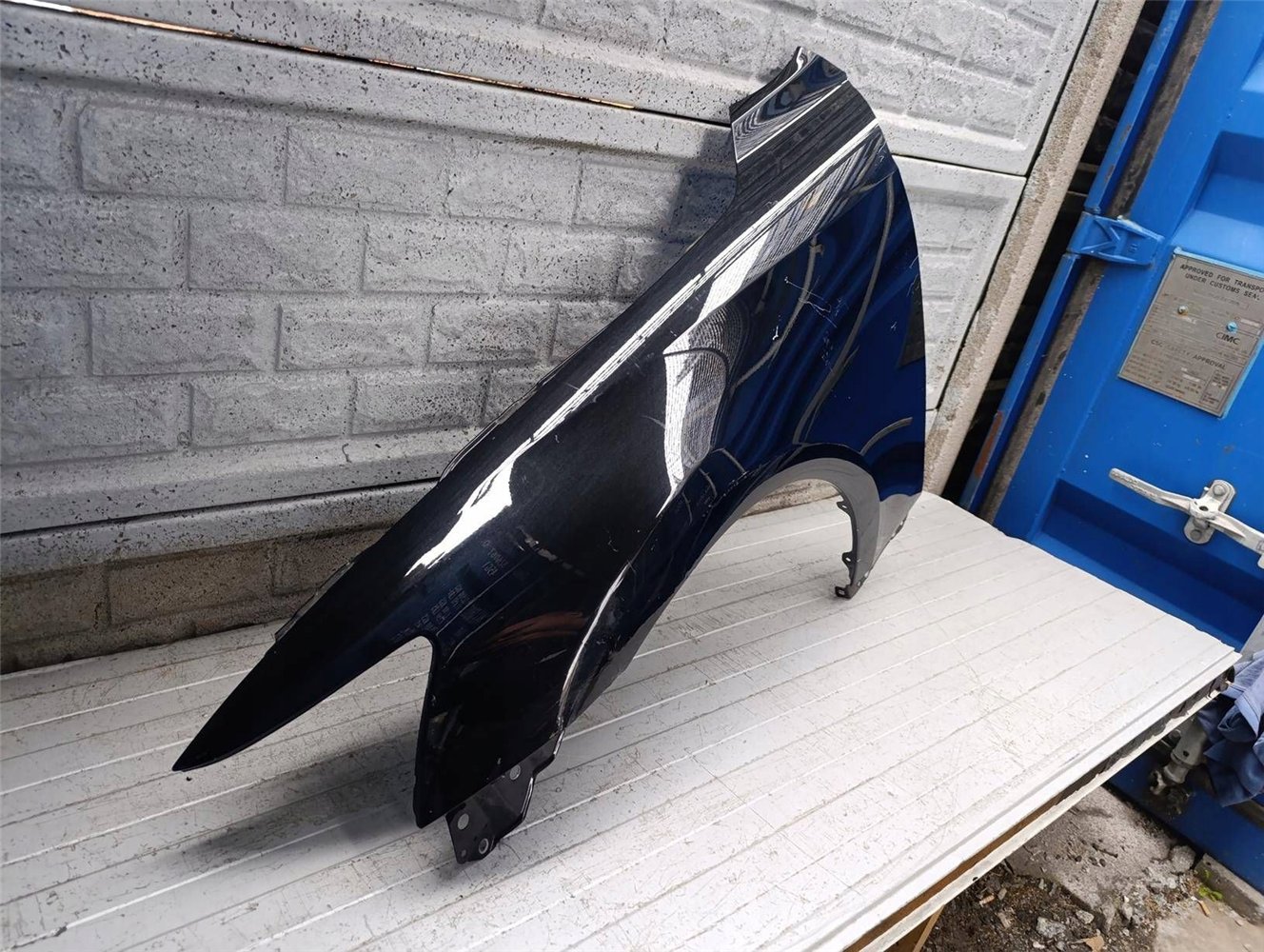 LEXUS IS220 IS250 IS300H 2013 - 2020 BŁOTNIK LEWY ORYGINAŁ (17904947669)