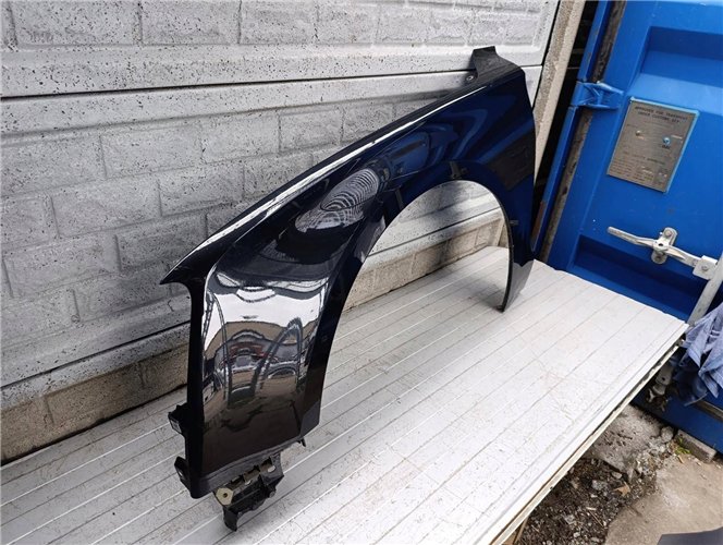 AUDI A8 D4 09-17 BŁOTNIK PRZEDNI LEWY ORYGINAŁ (17905018960)