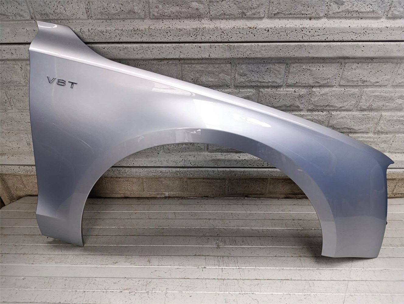 AUDI A8 D4 09-17 BŁOTNIK PRZEDNI PRAWY ORYGINAŁ (17905021672)